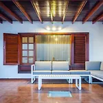 Magnifica Al Lado Del Mar Villa *