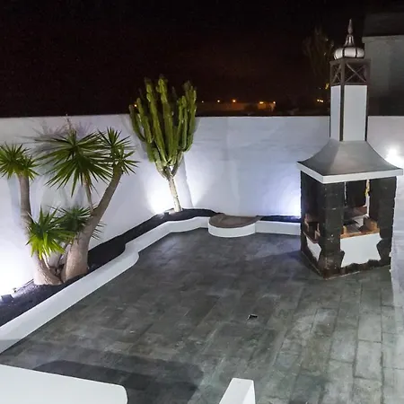 Magnifica Al Lado Del Mar Villa