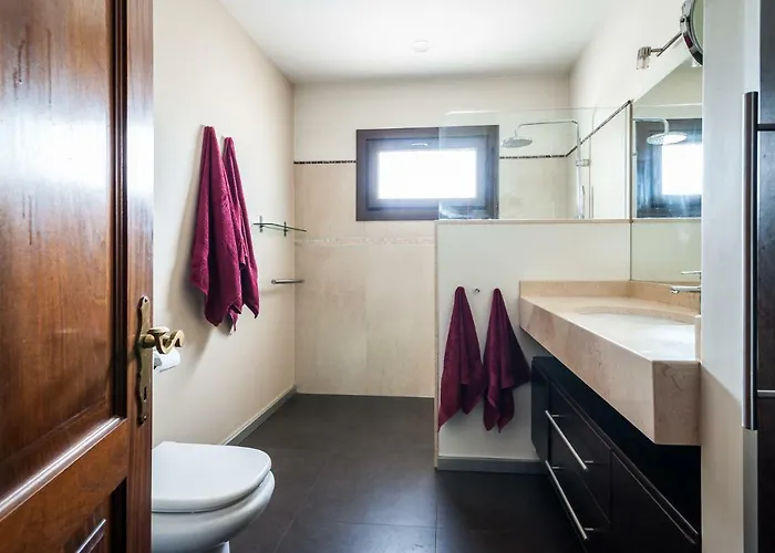 Magnifica Al Lado Del Mar Villa Arrecife (Lanzarote)