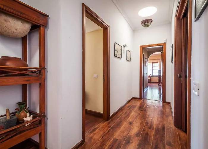 Magnifica Al Lado Del Mar