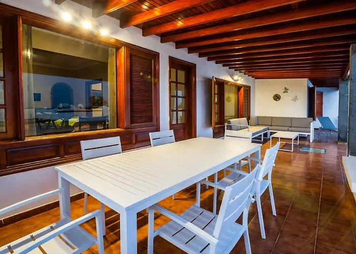 Magnifica Al Lado Del Mar Arrecife